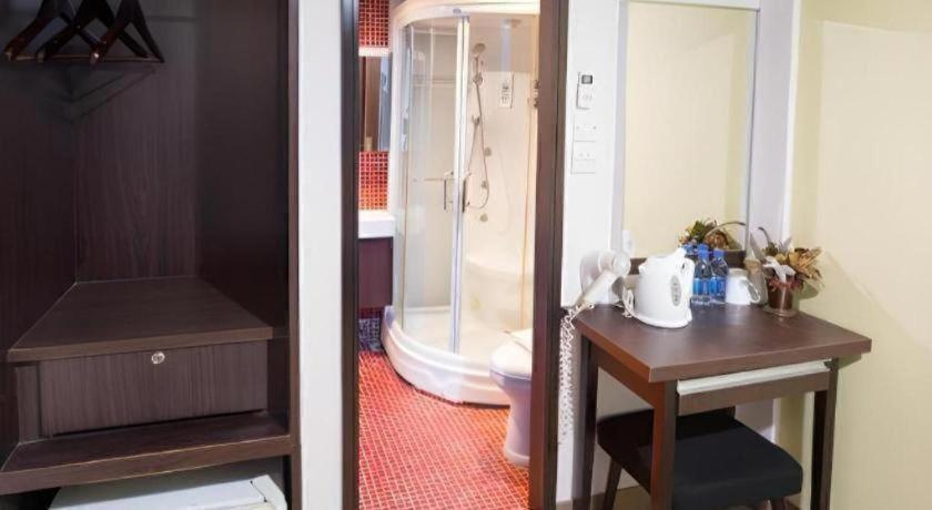 Metroplace Olympic 3*